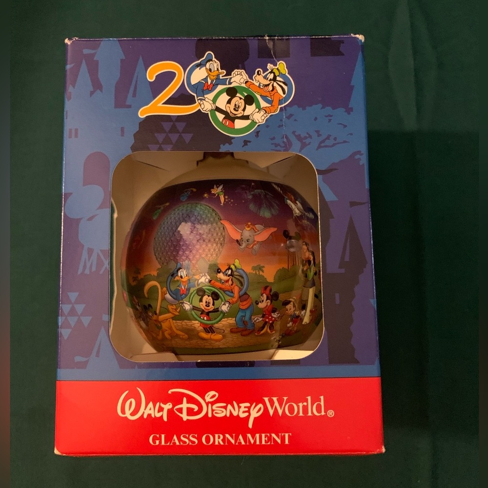 Vintage Walt Disney World 2000 Glass Ornament, Slightly Used - Picture 3 of 4